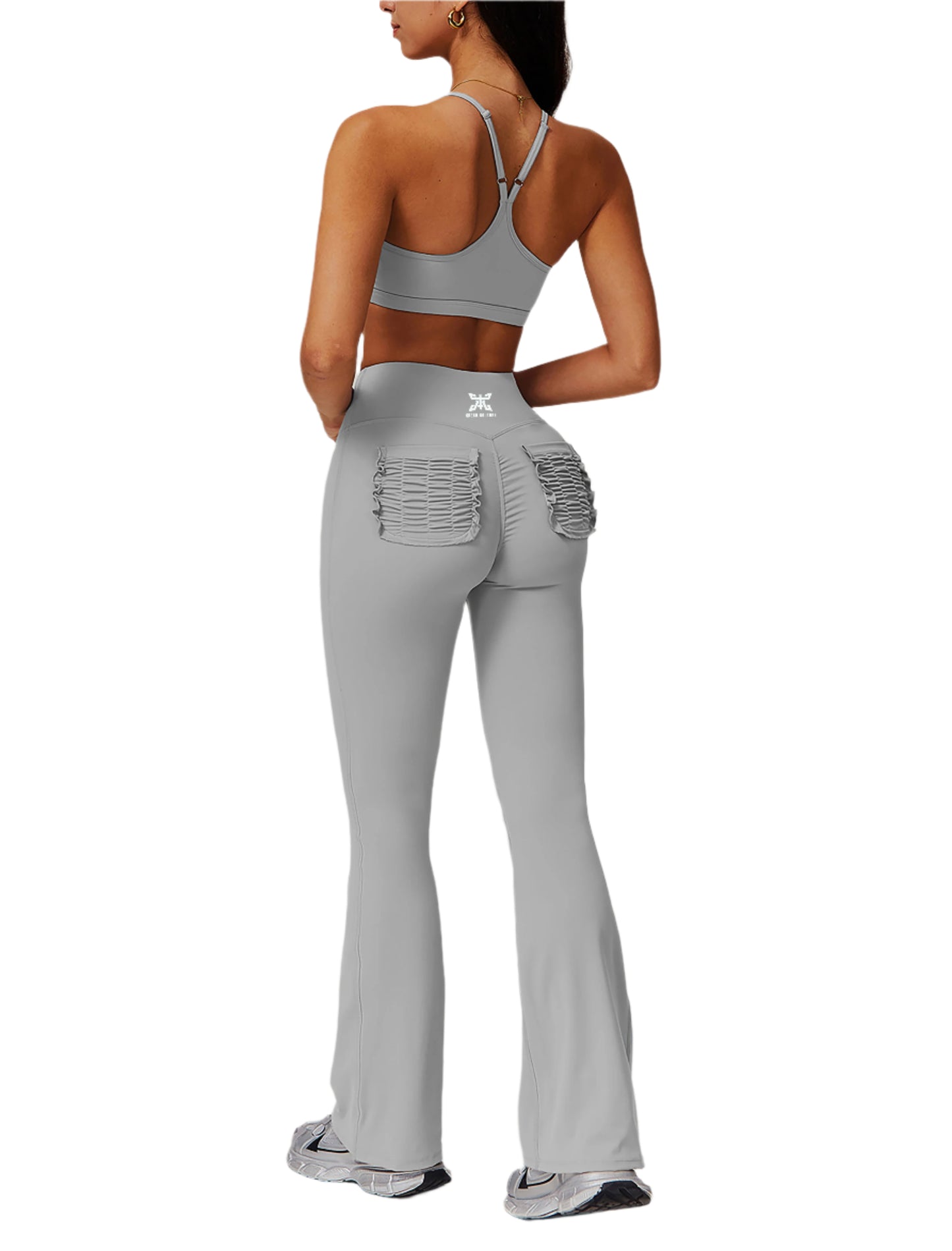 Sport bra + flare leggings pants